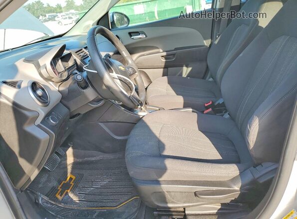 1G1JC6SH4G4111325 2016 CHEVROLET SONIC Silver Вид панелі приладів
