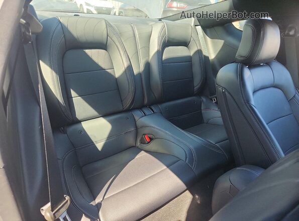 1FA6P8TH3T5113251 2026 FORD MUSTANG Серебряный Вид задней части салона