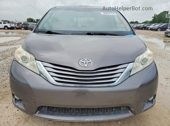 5TDYZ3DC9HS775551 2017 TOYOTA SIENNA Gray 