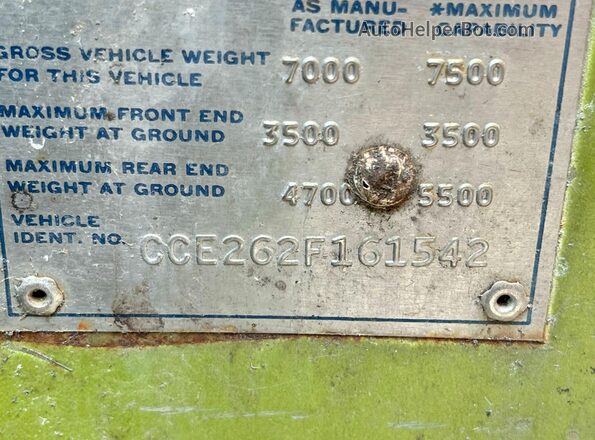 CCE262F161542 1972 CHEVROLET SUBURBAN Green Вид задньої частини салону