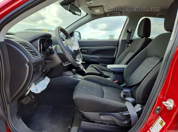 JA4ARUAU4PU014984 2023 MITSUBISHI OUTLANDER Red 