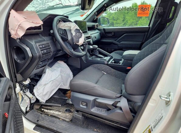 3TYKD5HN7TT045999 2026 TOYOTA TACOMA Белый 