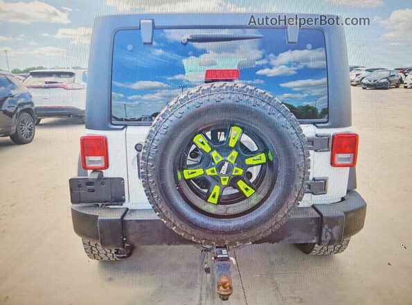 1C4BJWDG5GL160318 2016 JEEP WRANGLER White 