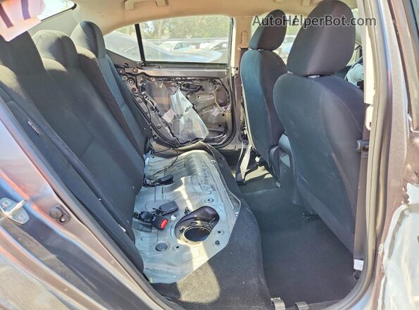 3N1AB8BVXSY327488 2025 NISSAN SENTRA Gray Widok wnętrza z tyłu