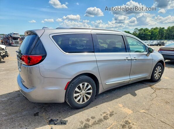 2C4RC1BG1KR731849 2019 CHRYSLER PACIFICA Silver Առջևի աջ