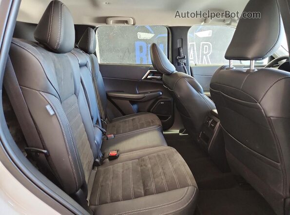 JA4J4VA87SZ033113 2025 MITSUBISHI OUTLANDER Белый 