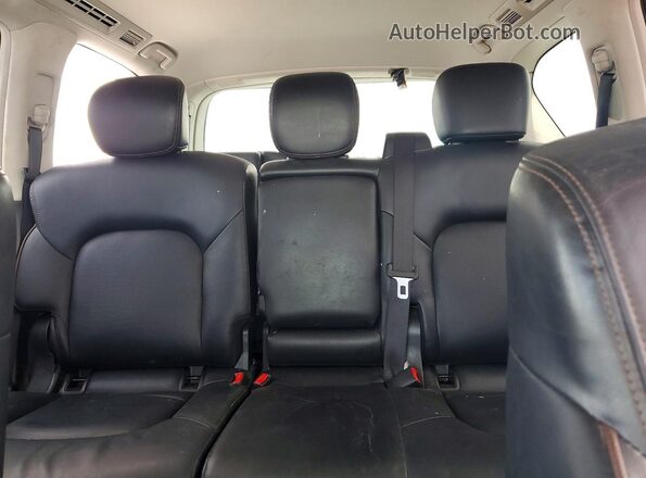 JN8AY2ND4LX016688 2020 NISSAN ARMADA Silver Вид задньої частини салону