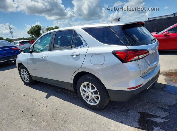 2GNAXTEV5N6133736 2022 CHEVROLET EQUINOX Silver Trasero derecho