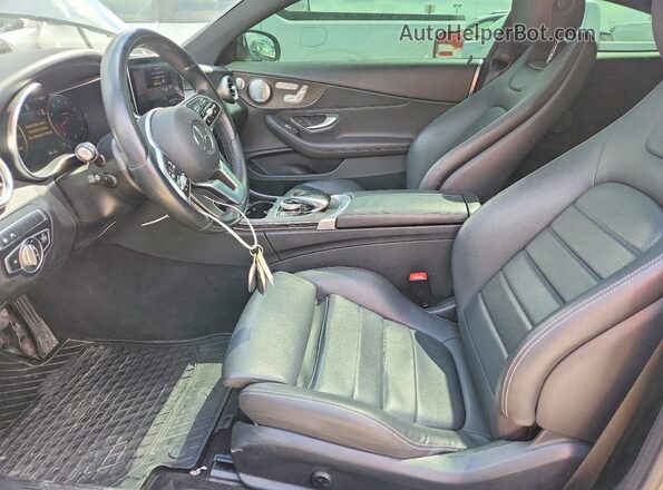 WDDWJ8EB9KF838338 2019 MERCEDES-BENZ C Серый Вид панели приборов