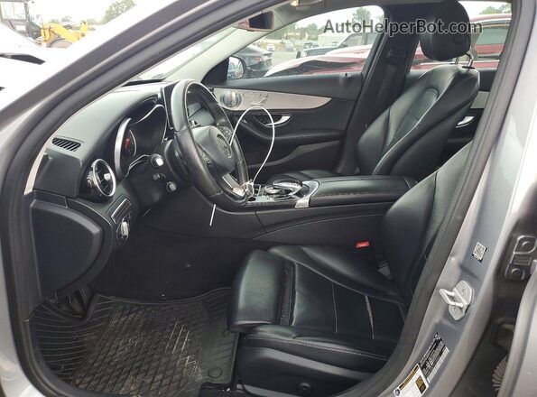 55SWF4KB7GU109502 2016 MERCEDES-BENZ C Серебряный Вид панели приборов