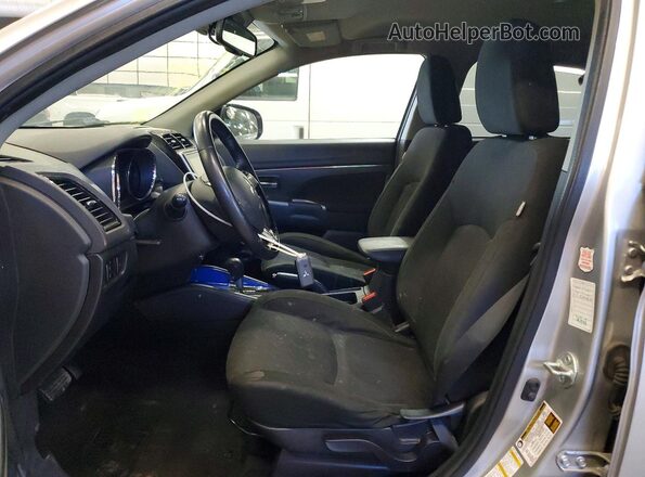 JA4ARUAU9MU022686 2021 MITSUBISHI OUTLANDER Silver 
