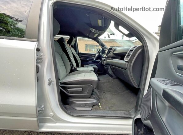 1C6RRFBG8MN728109 2021 RAM 1500 White Դիմացի տեսք