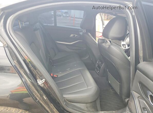 3MW5R1J02L8B24892 2020 BMW 3 SERIES Black Widok wnętrza z tyłu