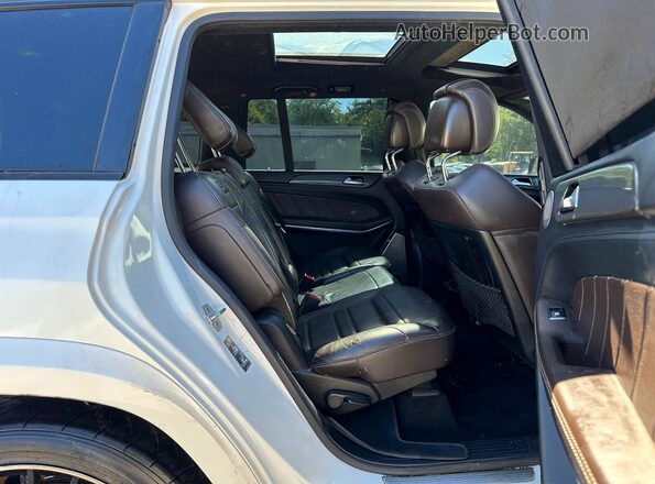 4JGDF7FE8JA999812 2018 MERCEDES-BENZ GLS White Առջևի վահանակի տեսք