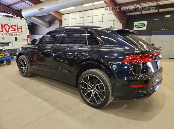 WA1DVAF11KD028727 2019 AUDI Q8 Black 