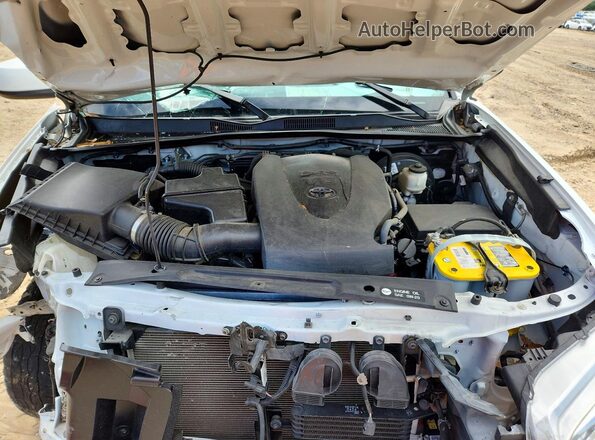 5TFAZ5CNXKX075815 2019 TOYOTA TACOMA White 