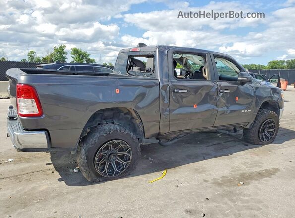 1C6SRFFT3LN125964 2020 RAM 1500 Gray Delantero derecho