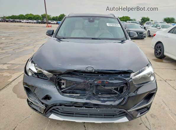 WBXJG7C00M5U01077 2021 BMW X1 Black Widok z tyłu