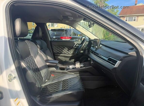 JA4J4VA8XNZ082150 2022 MITSUBISHI OUTLANDER Белый 