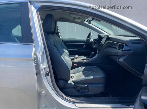 4T1G11AK0RU191485 2024 TOYOTA CAMRY Silver უკანა ხედი