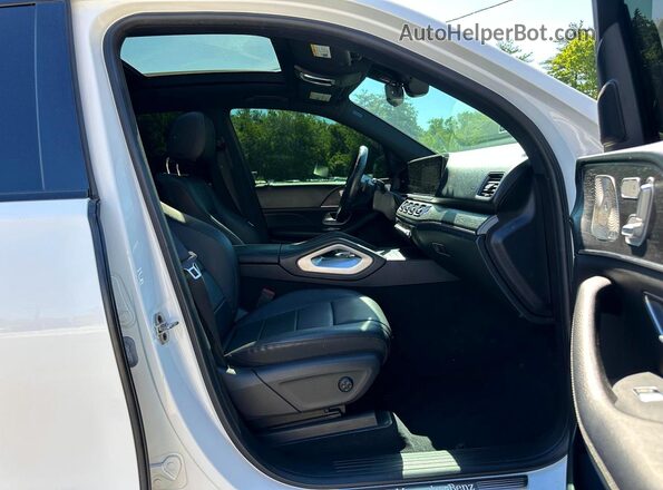 4JGFB4JB4NA676265 2022 MERCEDES-BENZ GLE White Հետևի նստատեղերի տեսք