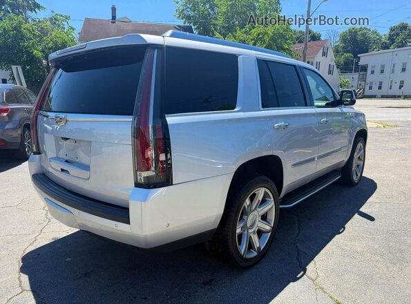 1GYS4BKJ6LR156326 2020 CADILLAC ESCALADE Silver Front right