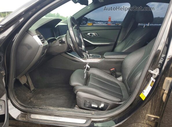 3MW5R1J02L8B24892 2020 BMW 3 SERIES Black Widok deski rozdzielczej