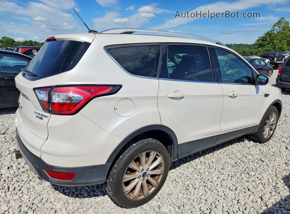 1FMCU9J96HUF09822 2017 FORD ESCAPE Белый 