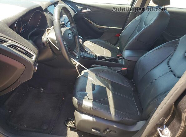 1FADP3J20GL215357 2016 FORD FOCUS Charcoal Вид панелі приладів