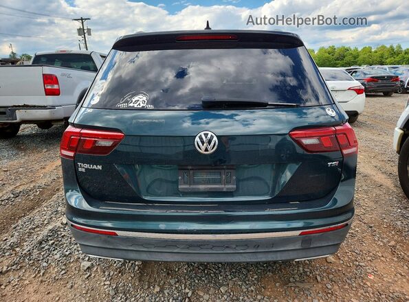 3VV3B7AX4JM025642 2018 VOLKSWAGEN TIGUAN Green 