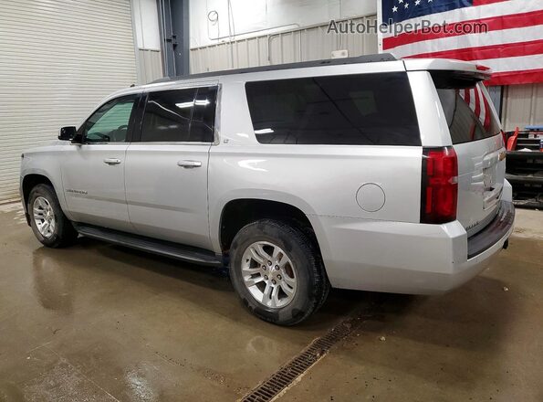 1GNSKHKC7GR262555 2016 CHEVROLET SUBURBAN Серебряный Задняя правая четверть
