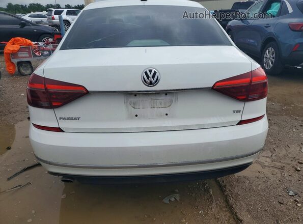 1VWDT7A30HC017866 2017 VOLKSWAGEN PASSAT White Սալոնի դիմացի տեսք