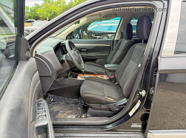 JA4AD2A3XJZ008823 2018 MITSUBISHI OUTLANDER Black 360 interior view