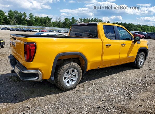 1GTR8AEK7MZ215215 2021 GMC SIERRA Yellow Delantero derecho