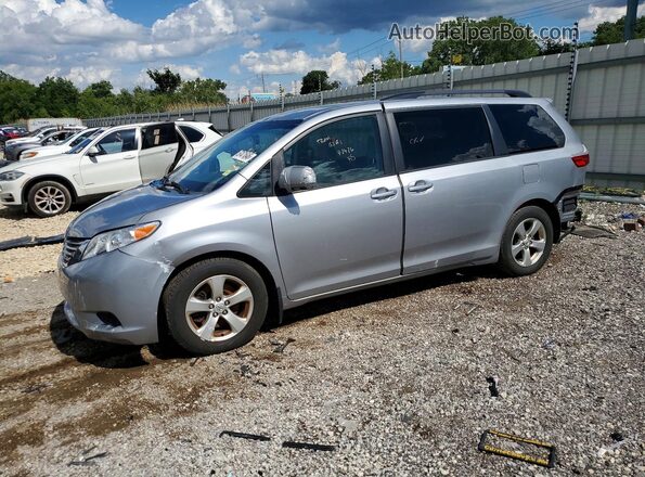 5TDKK3DC8GS745367 2016 TOYOTA SIENNA Gray Trasero izquierdo