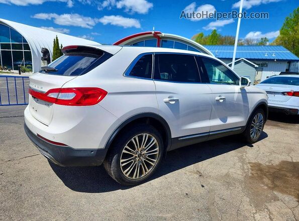 2LMPJ8LR1HBL50588 2017 LINCOLN MKX Белый Передняя правая четверть