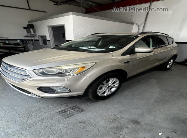 1FMCU0GD5HUD87509 2017 FORD ESCAPE Gold Հետևի աջ