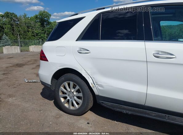 4JGDA0EB1GA664722 2016 MERCEDES-BENZ GLE 300D White Front view