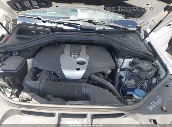 4JGDA0EB2GA752176 2016 MERCEDES-BENZ GLE 300D White Вид ззаду