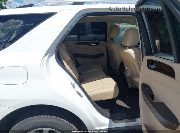4JGDA0EB2GA752176 2016 MERCEDES-BENZ GLE 300D White Вид наклейки з VIN-кодом