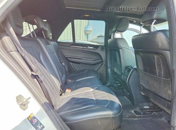 4JGDA2EB4GA767550 2016 MERCEDES-BENZ GLE Белый Вид задней части салона