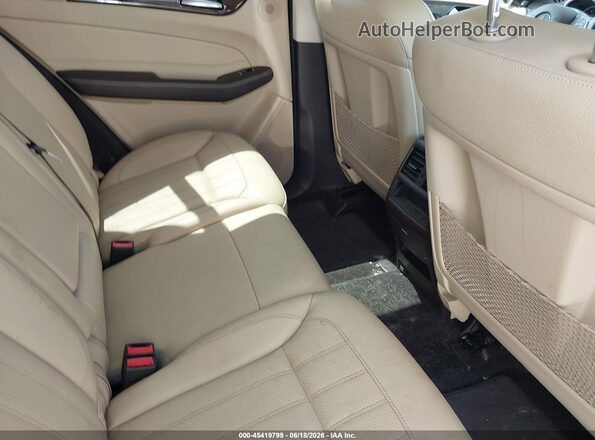 4JGDA5HB0HA831338 2017 MERCEDES-BENZ GLE 350 White Widok naklejki z numerem VIN