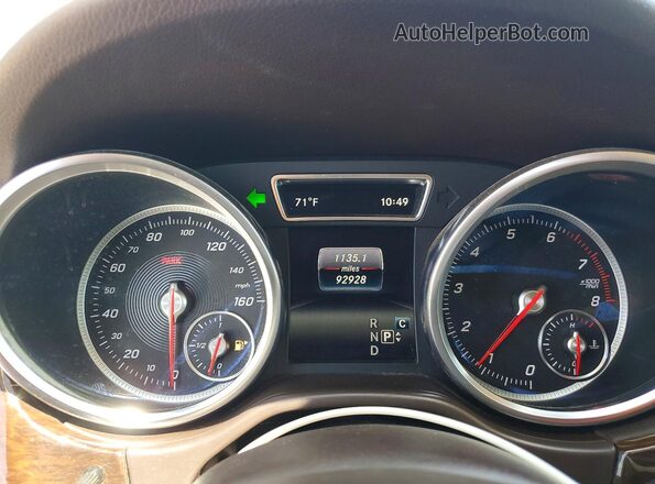 4JGDA5HB0HA991106 2017 MERCEDES-BENZ GLE Blue Вид щитка приладів