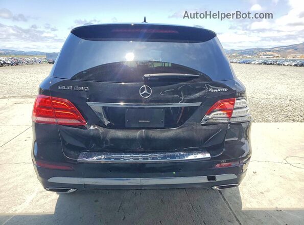 4JGDA5HB1JB073641 2018 MERCEDES-BENZ GLE Black Вид ззаду