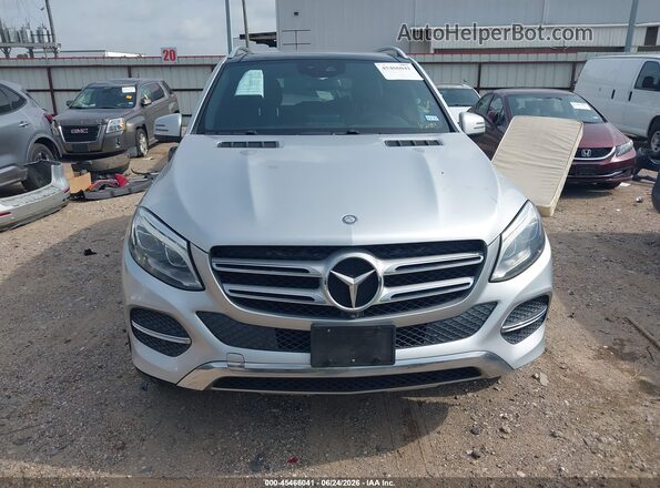 4JGDA5HB3GA757153 2016 MERCEDES-BENZ GLE 350 Silver უკანა სალონის ხედი