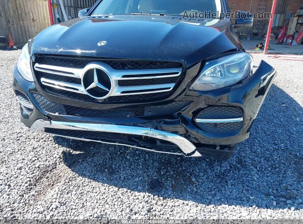 4JGDA5HB3HA951019 2017 MERCEDES-BENZ GLE 350 Black Widok z przodu