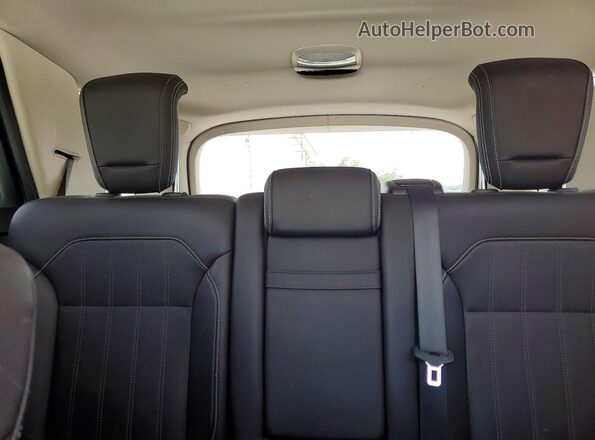4JGDA5HB3JB120250 2018 MERCEDES-BENZ GLE White Հետևի նստատեղերի տեսք