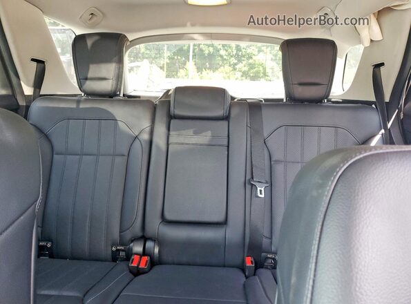 4JGDA5HB5GA678017 2016 MERCEDES-BENZ GLE Black Rear seats view
