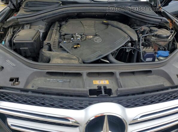 4JGDA5HB5HA863525 2017 MERCEDES-BENZ GLE Black Widok wnętrza z tyłu