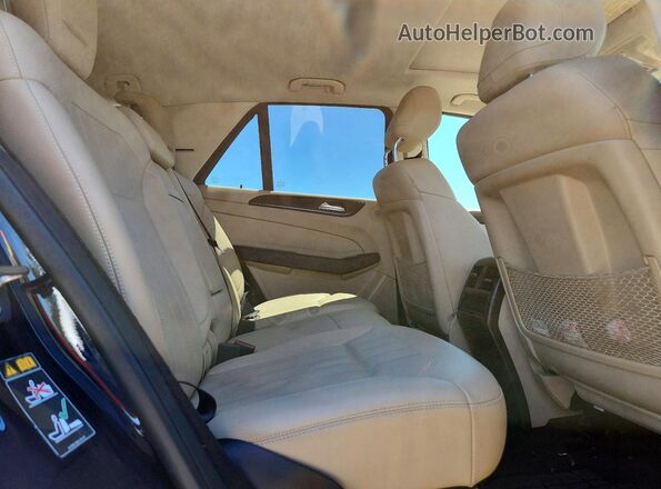 4JGDA5HB5JB065803 2018 MERCEDES-BENZ GLE Синий Вид задней части салона